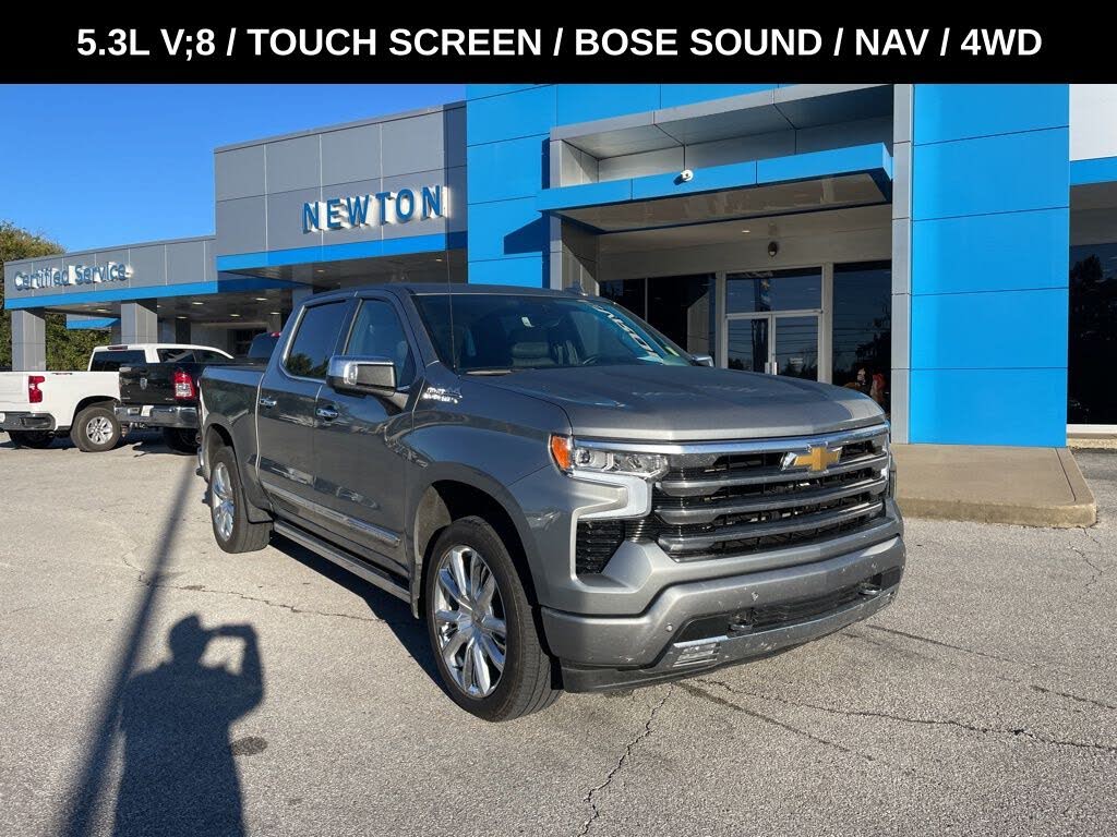 2024 Chevrolet Silverado 1500 High Country Crew Cab 4WD