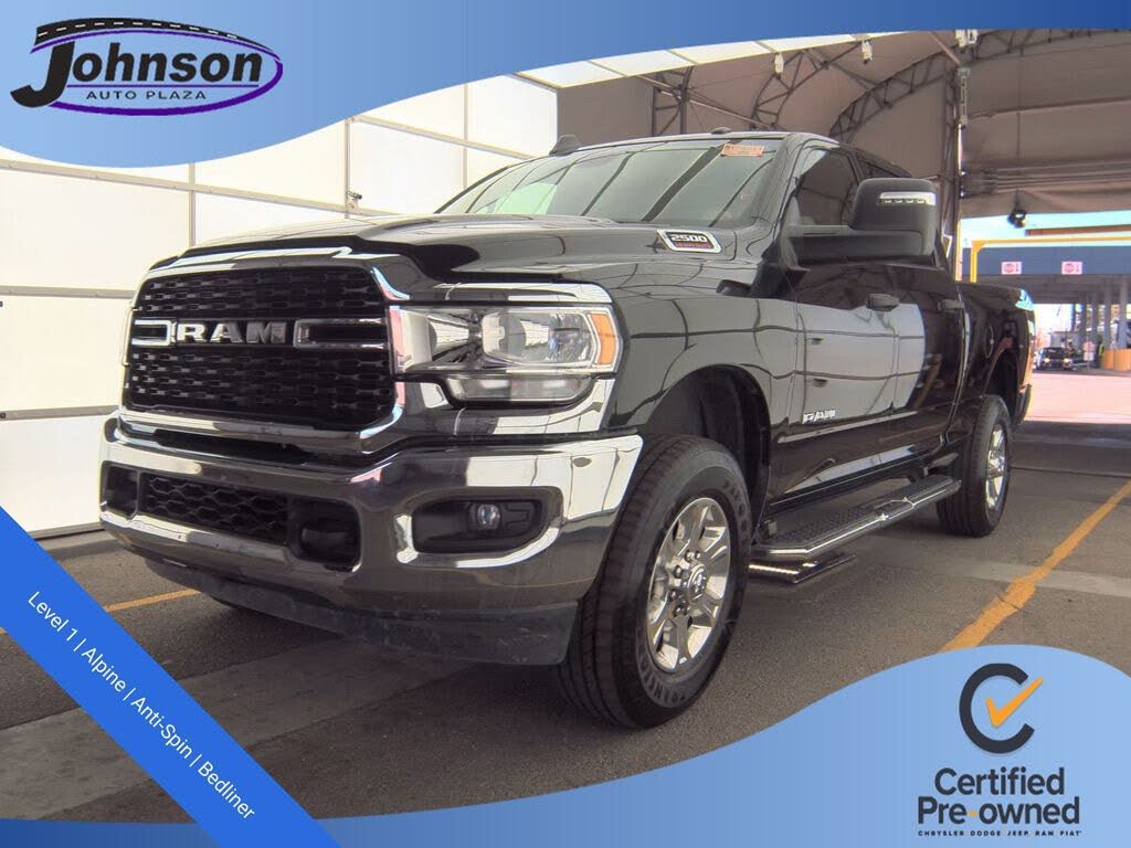 2024 RAM 2500 Big Horn Crew Cab 4WD