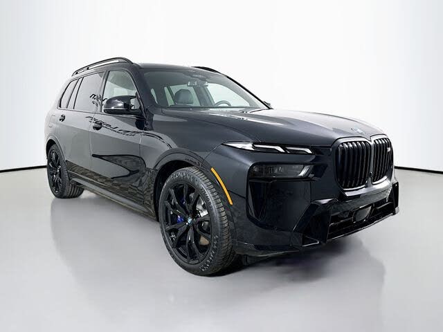 2026 BMW X7 M60i AWD