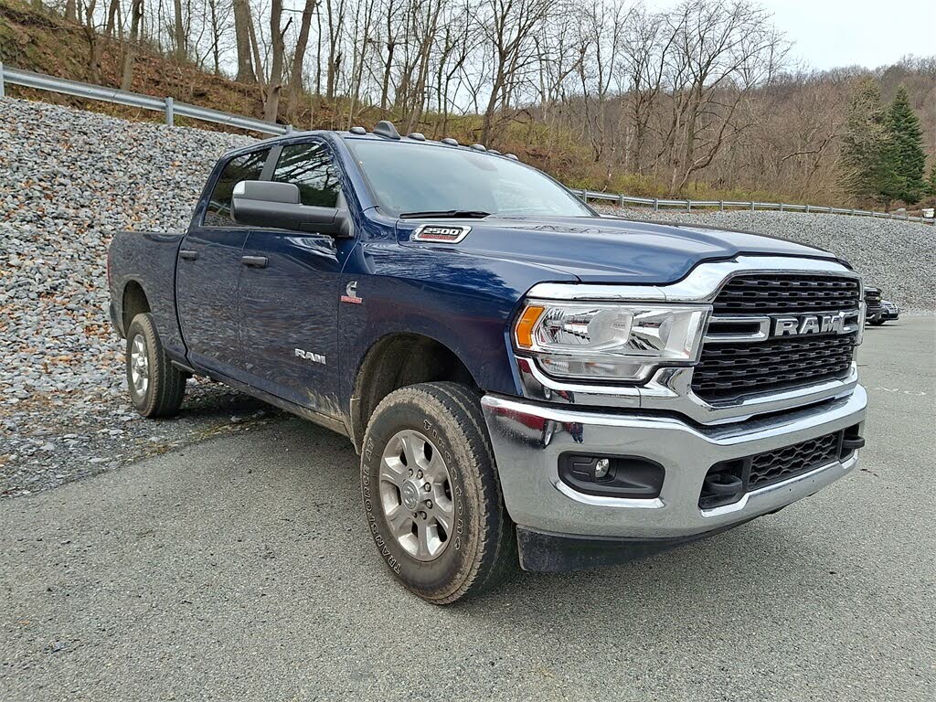 2022 RAM 2500 Big Horn Crew Cab 4WD