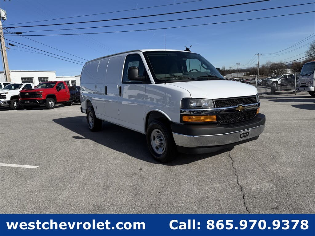2025 Chevrolet Express Cargo 2500 RWD