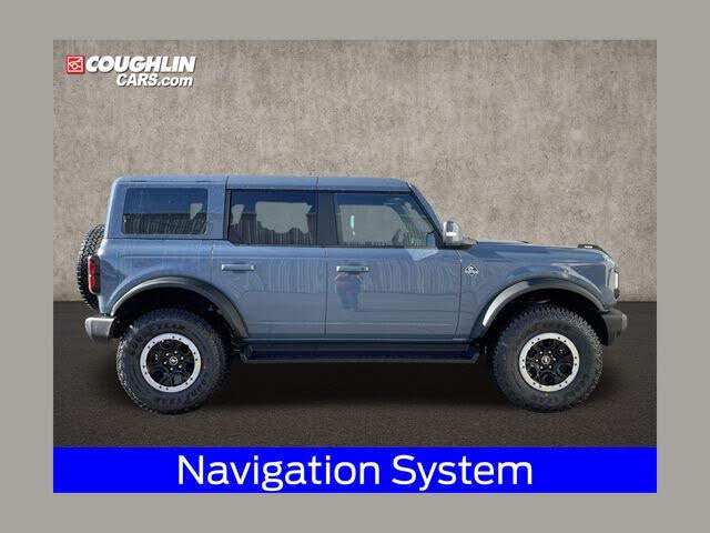 2025 Ford Bronco Outer Banks 4-Door 4WD