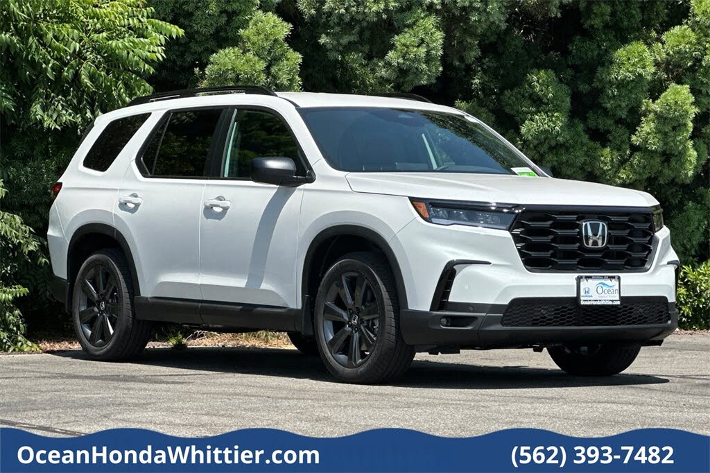 2025 Honda Pilot Sport FWD