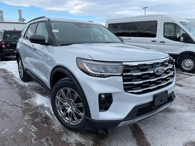2026 Ford Explorer Active AWD
