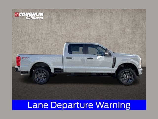 2026 Ford F-250 Super Duty XL Crew Cab 4WD