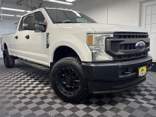 2022 Ford F-250 Super Duty XL Crew Cab 4WD
