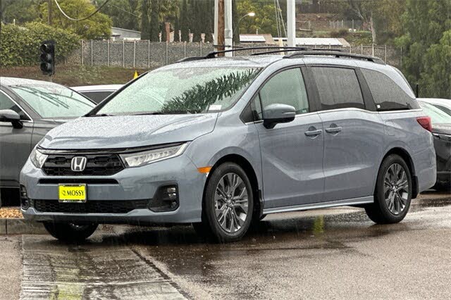 2026 Honda Odyssey Touring FWD