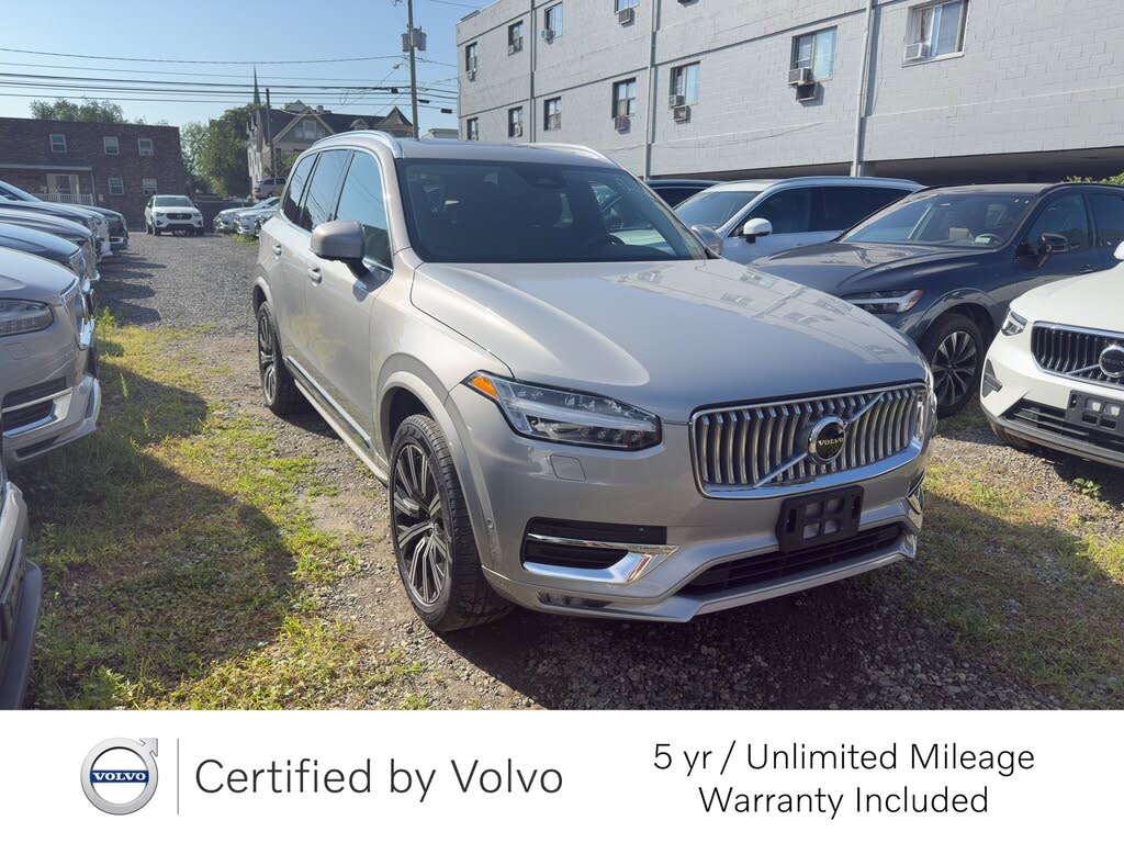2024 Volvo XC90 B5 Plus Bright Theme AWD