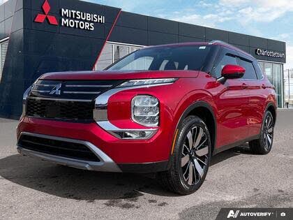 2025 Mitsubishi Outlander SEL FWD