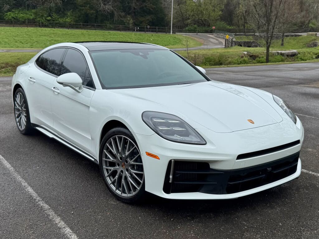 2025 Porsche Panamera