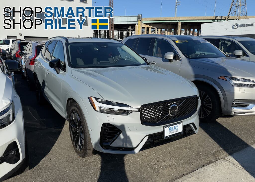 2026 Volvo XC60 B5 Plus AWD