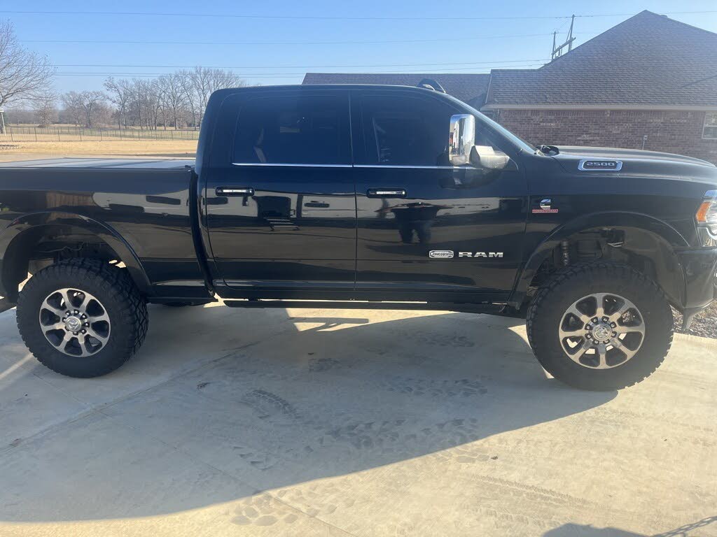 2022 RAM 2500 Limited Longhorn Crew Cab 4WD
