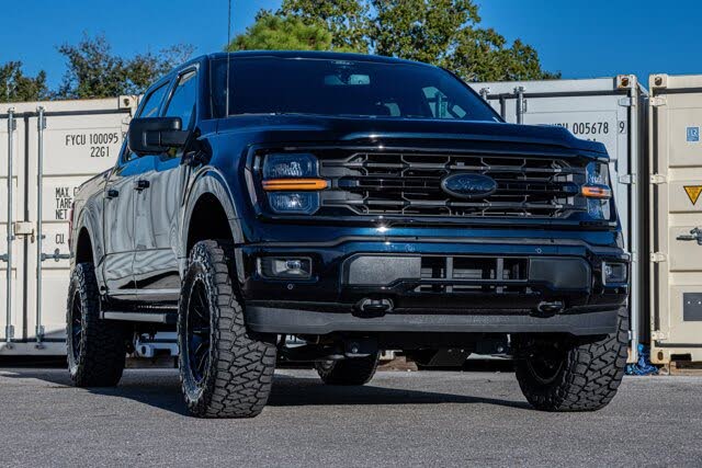 2025 Ford F-150 XLT SuperCrew 4WD