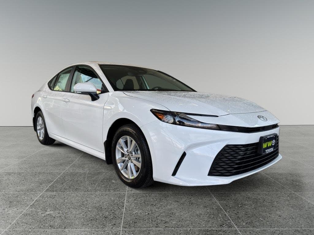 2026 Toyota Camry LE AWD