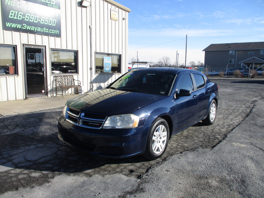 2013 Dodge Avenger SE FWD