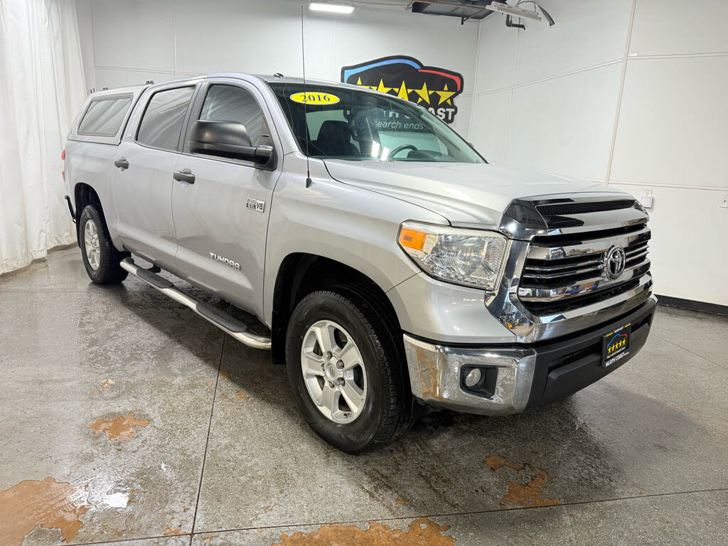 2016 Toyota Tundra SR5 CrewMax 5.7L 4WD