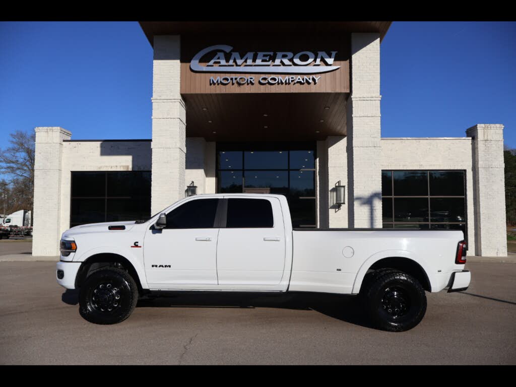 2020 RAM 3500 Laramie Crew Cab LB DRW 4WD