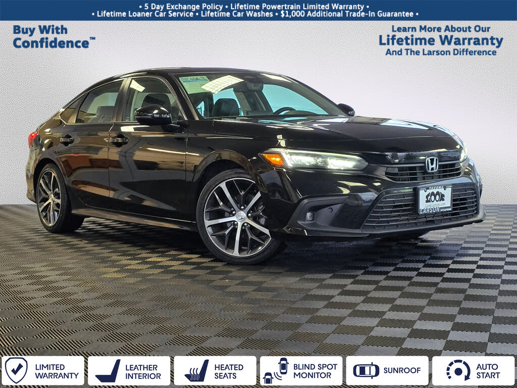 2022 Honda Civic Touring FWD