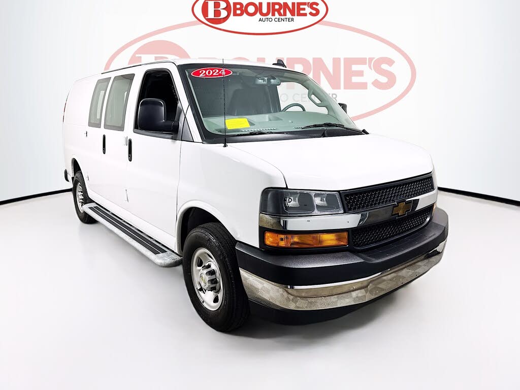 2024 Chevrolet Express Cargo 2500 RWD