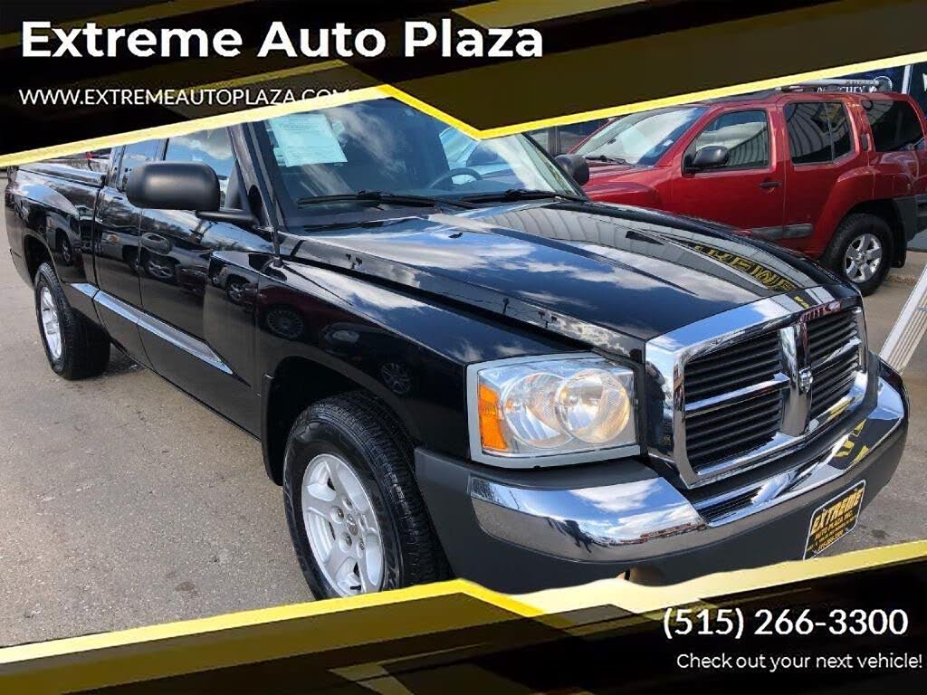 2005 Dodge Dakota SLT Club Cab RWD
