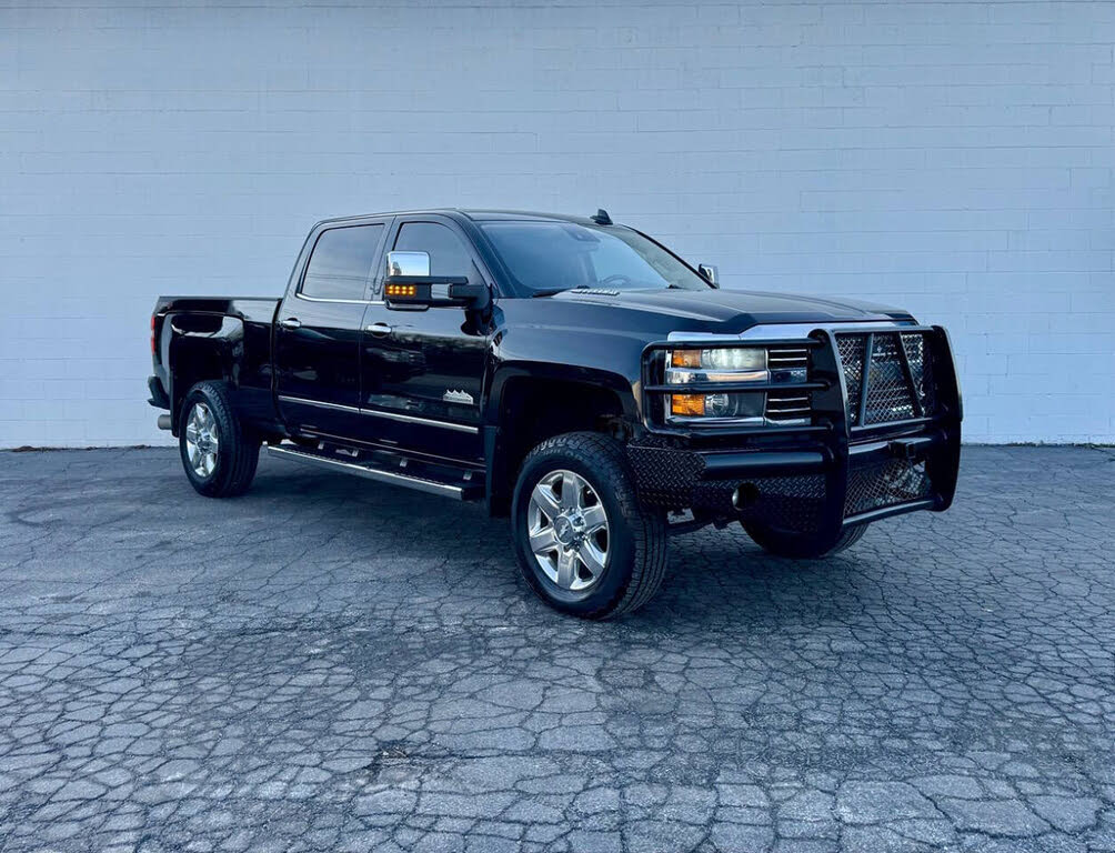 2016 Chevrolet Silverado 3500HD High Country Crew Cab 4WD