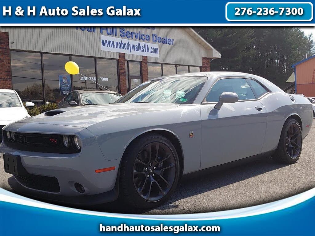 2022 Dodge Challenger R/T Scat Pack RWD