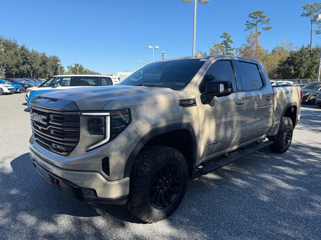 2022 GMC Sierra 1500 AT4X Crew Cab 4WD