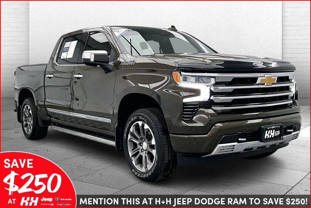 2023 Chevrolet Silverado 1500 High Country Crew Cab 4WD