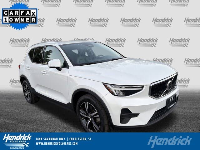2023 Volvo XC40 B5 Core AWD