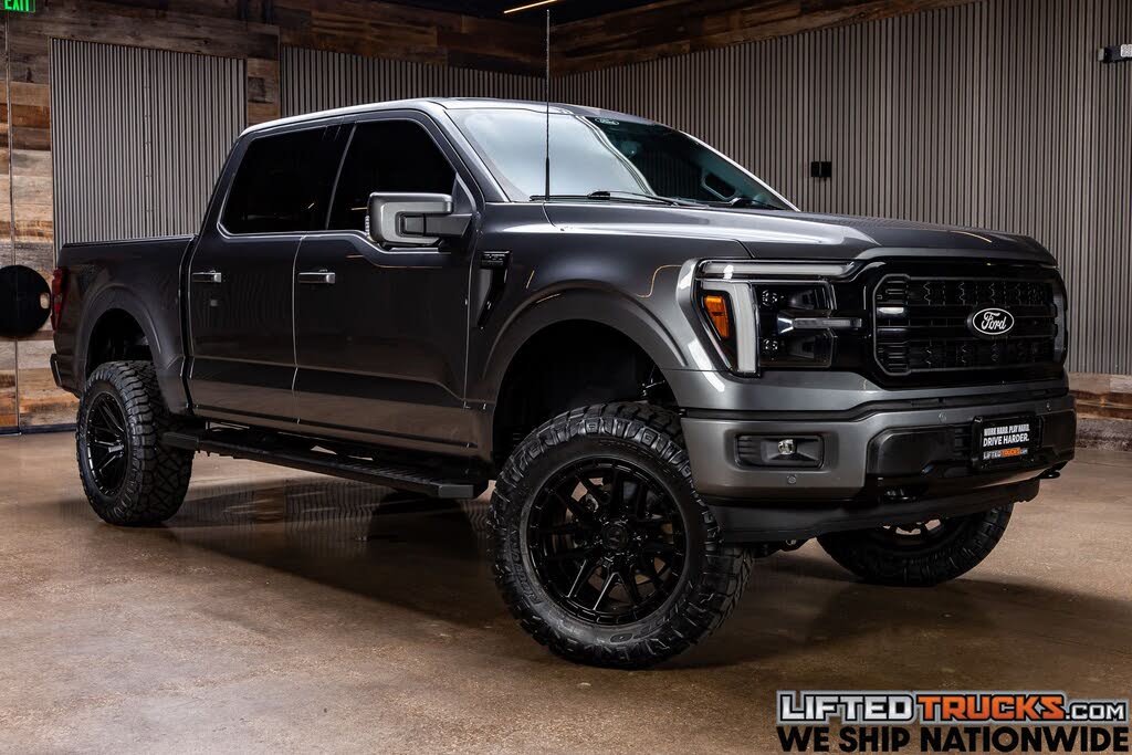 2025 Ford F-150 Lariat SuperCrew 4WD