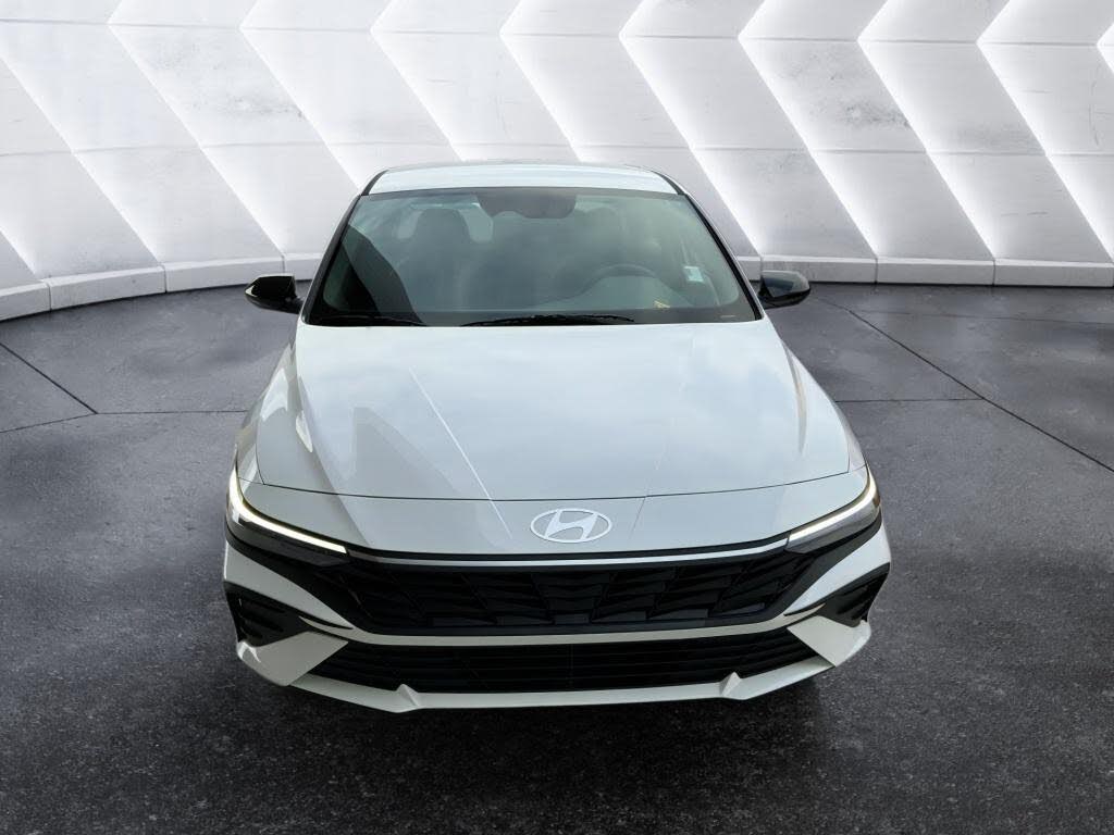 2026 Hyundai Elantra SEL Sport FWD