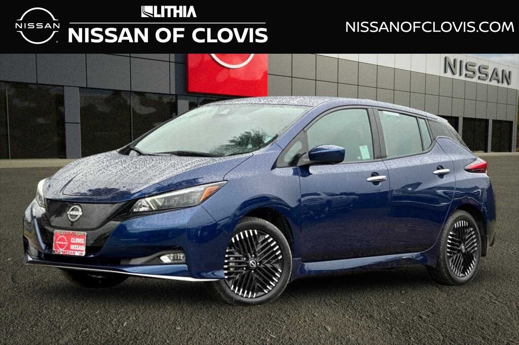 2024 Nissan LEAF SV Plus FWD
