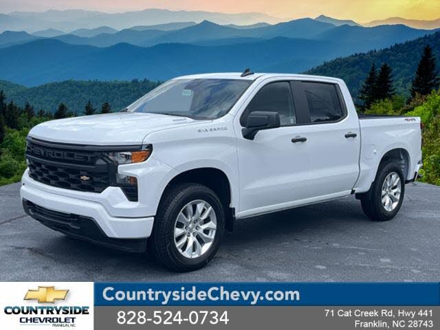 2025 Chevrolet Silverado 1500 Custom Crew Cab 4WD