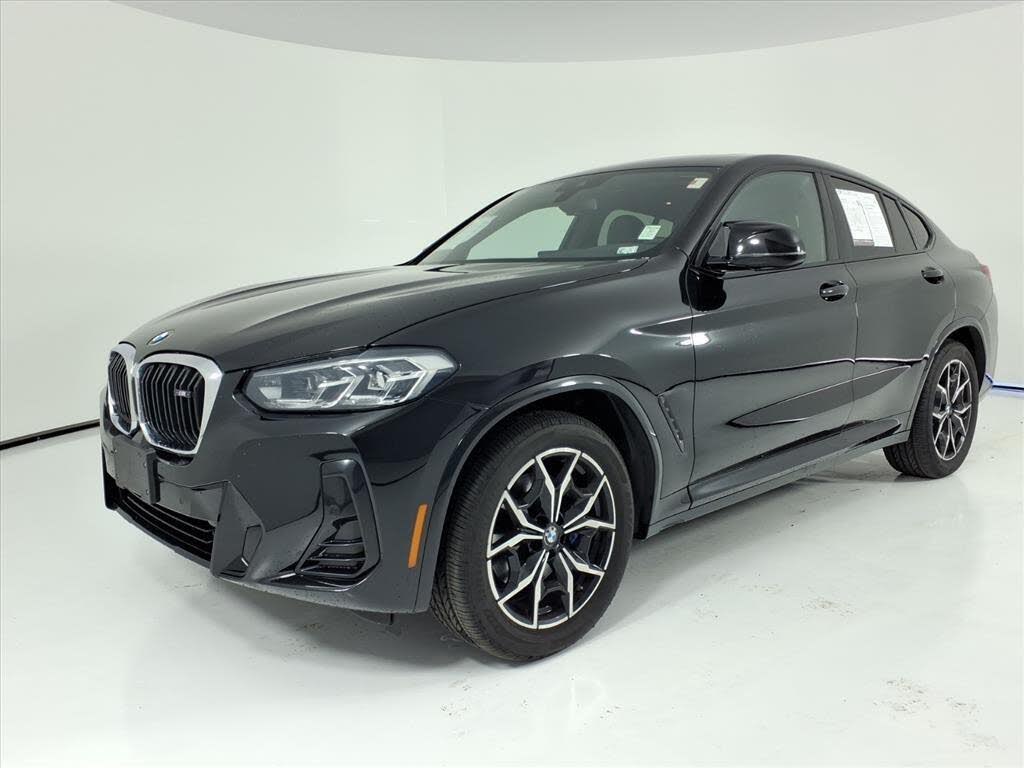 2023 BMW X4 M40i AWD