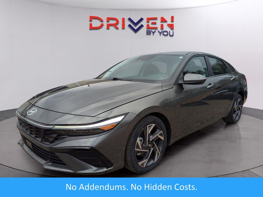 2024 Hyundai Elantra SEL FWD