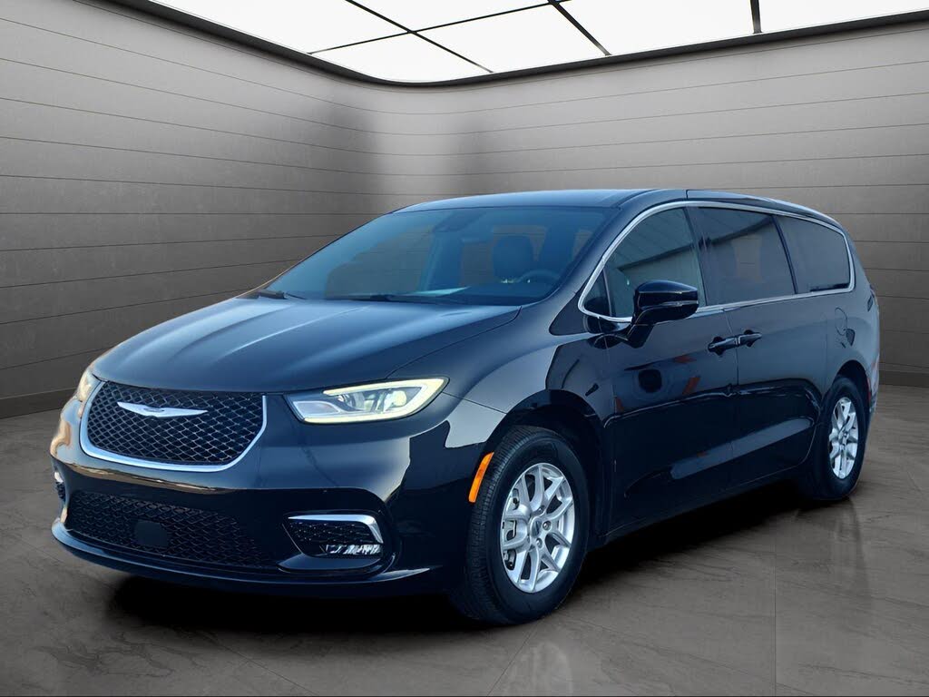 2025 Chrysler Pacifica Select FWD