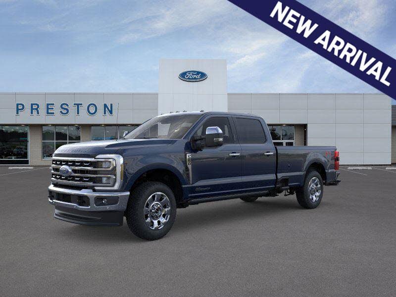 2025 Ford F-250 Super Duty Lariat Crew Cab 4WD