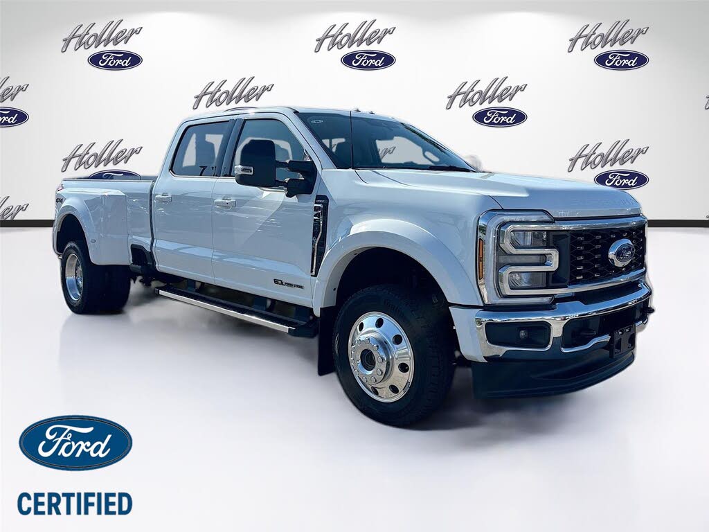 2025 Ford F-450 Super Duty Lariat Crew Cab LB DRW 4WD