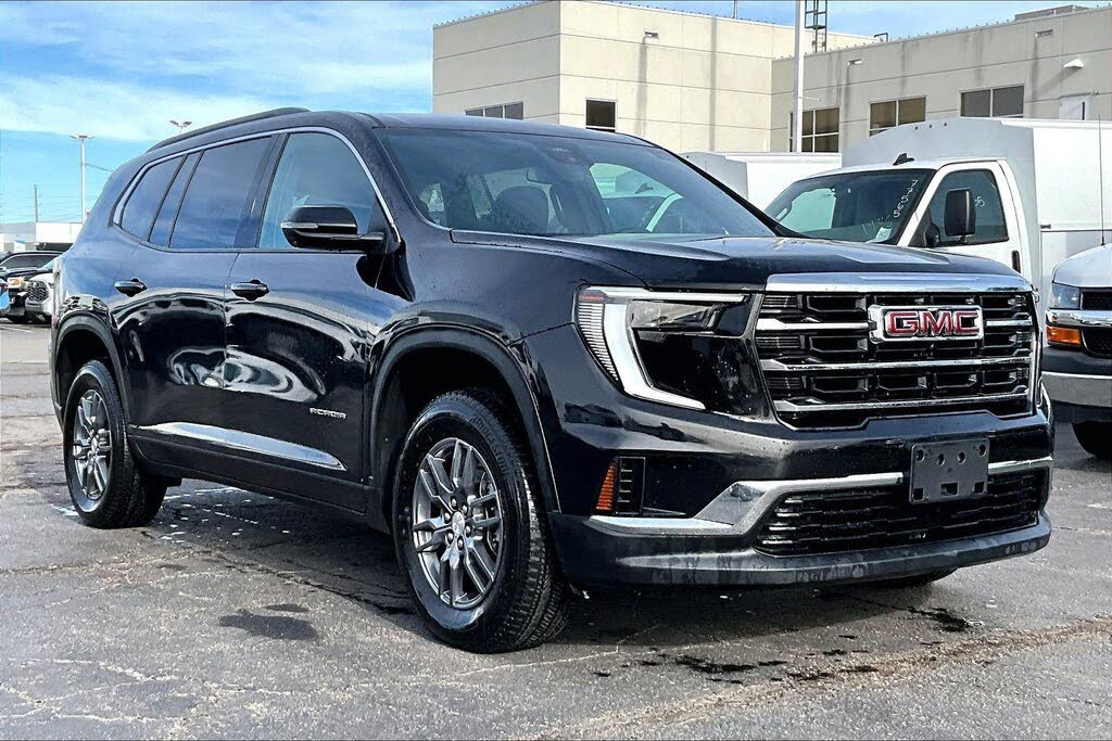 2025 GMC Acadia Elevation AWD