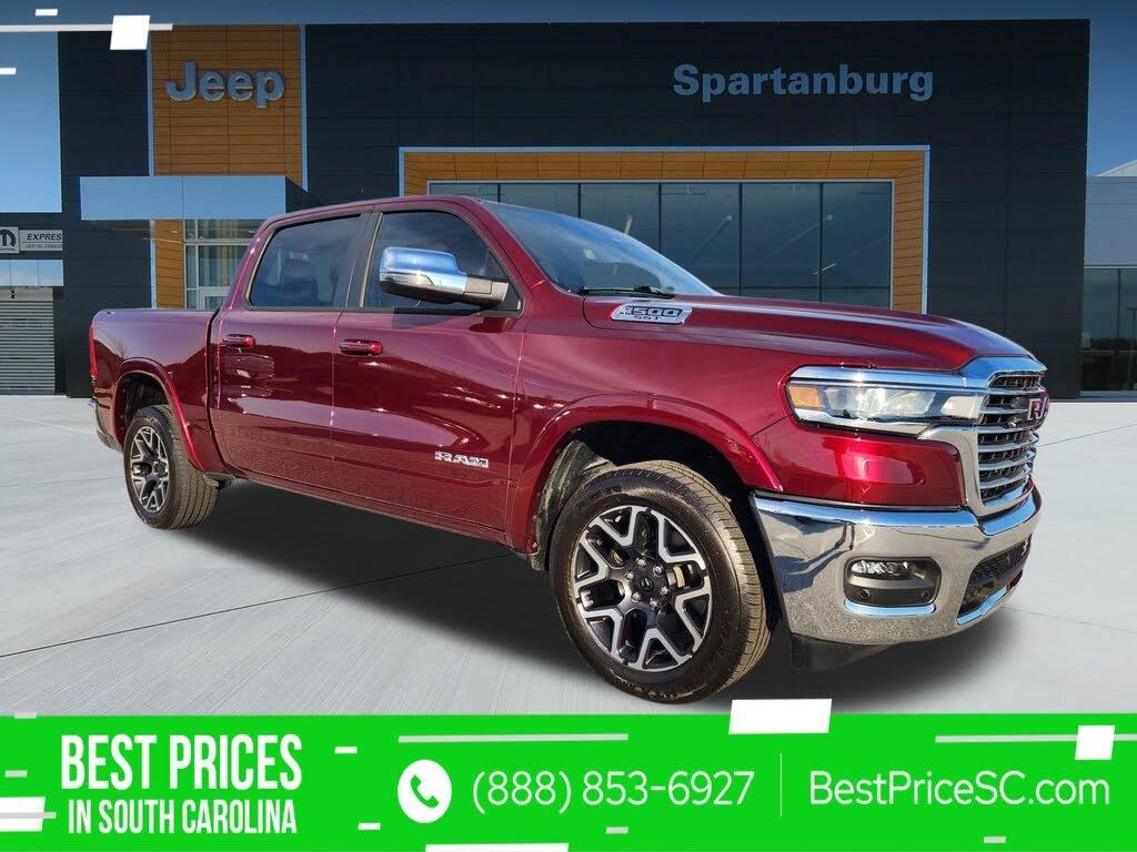 2025 RAM 1500 Laramie Crew Cab 4WD