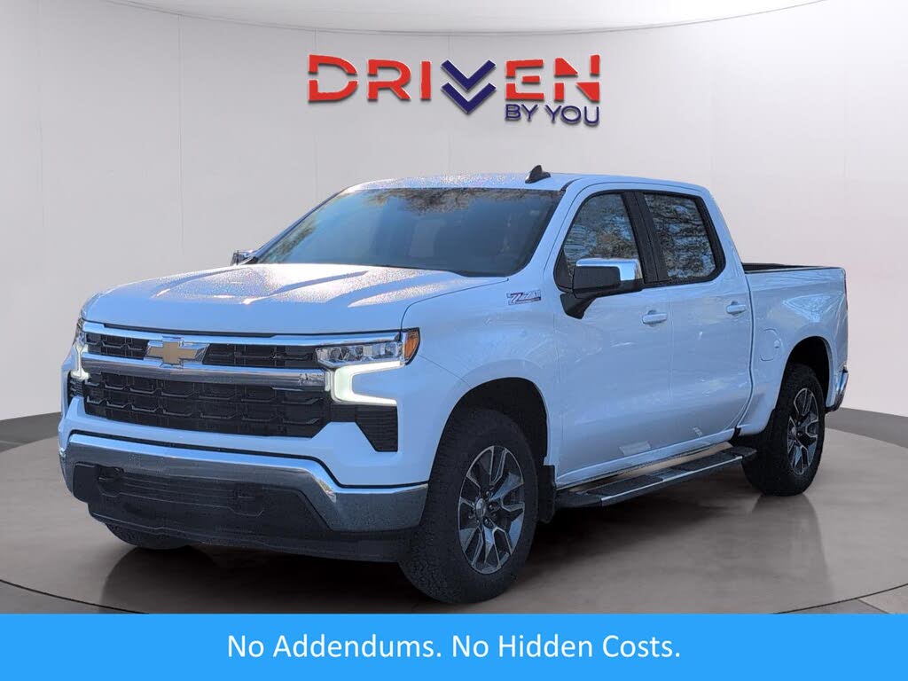 2026 Chevrolet Silverado 1500 LT Crew Cab 4WD