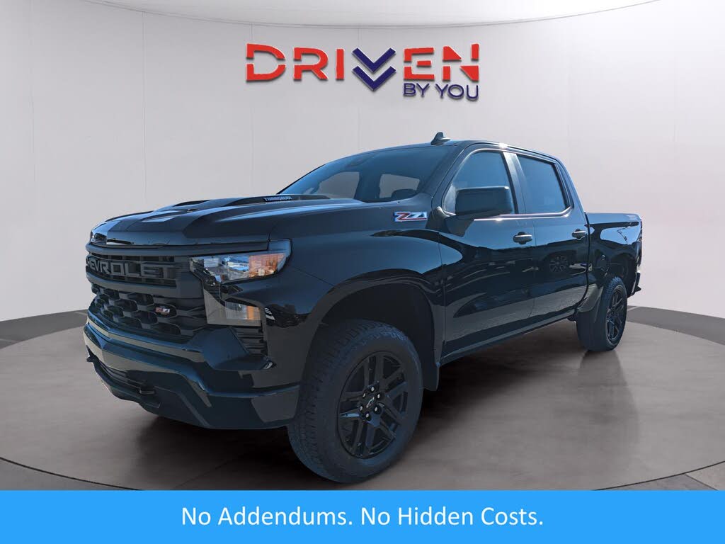 2026 Chevrolet Silverado 1500 Custom Trail Boss Crew Cab 4WD