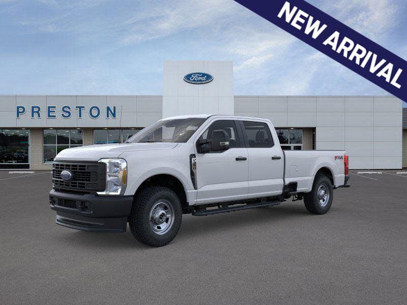 2026 Ford F-350 Super Duty XL Crew Cab 4WD
