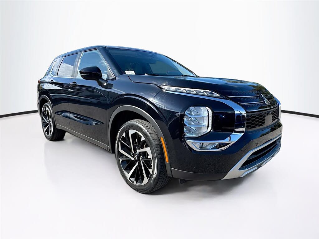 2022 Mitsubishi Outlander SE FWD