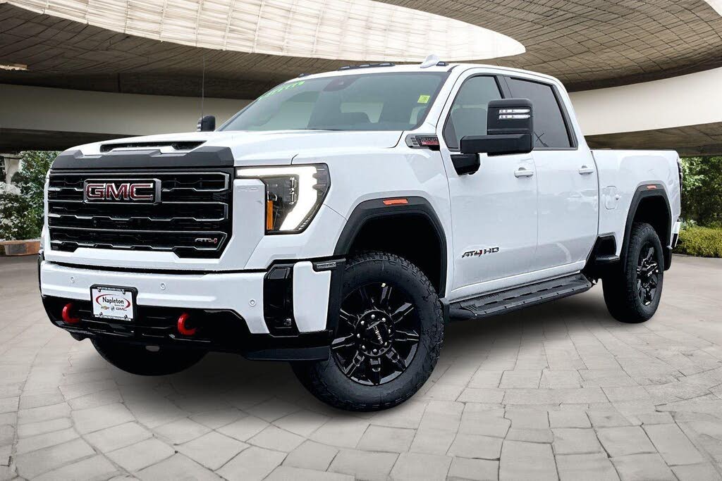 2026 GMC Sierra 2500HD AT4 Crew Cab 4WD