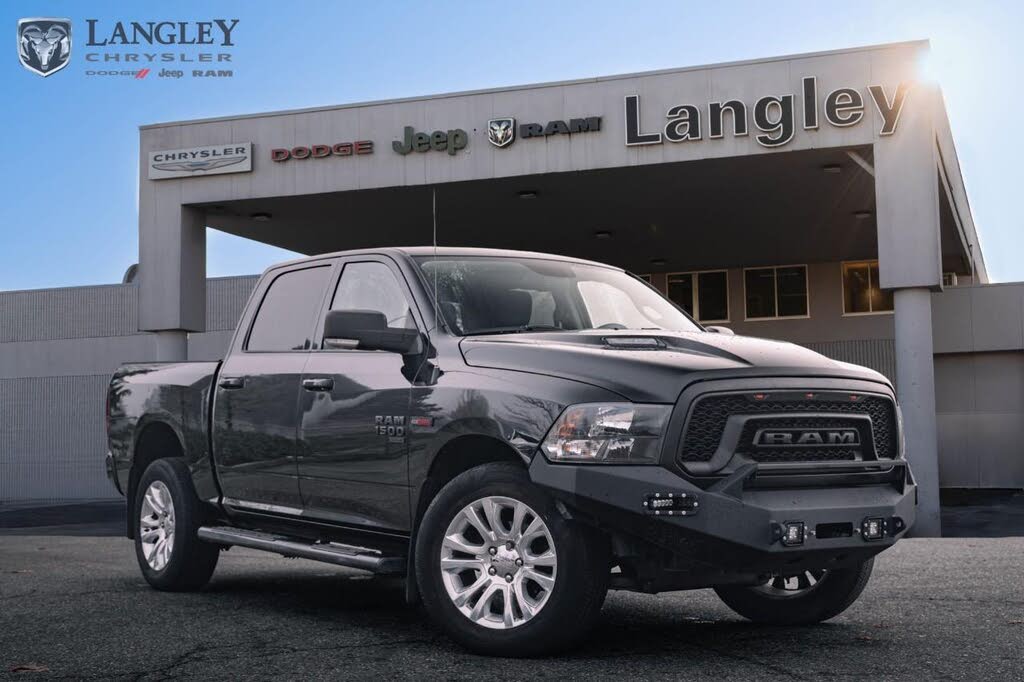 2019 RAM 1500 Classic SLT Crew Cab 4WD