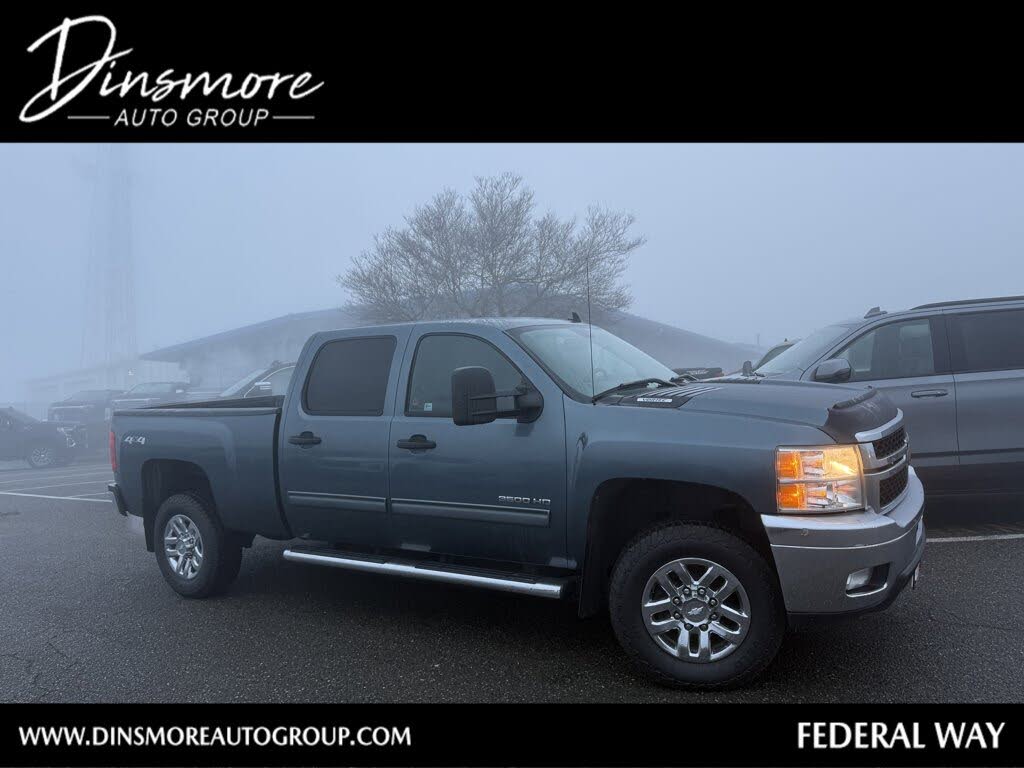 2011 Chevrolet Silverado 3500HD LT Crew Cab 4WD