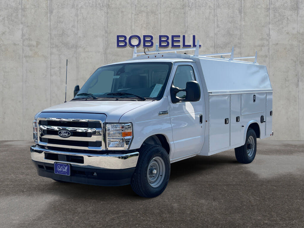 2026 Ford E-Series Chassis E-350 SD Cutaway 138 RWD