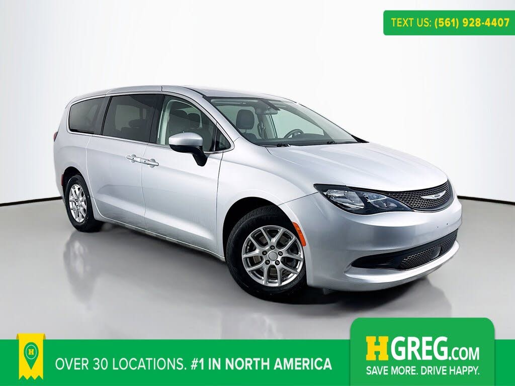 2022 Chrysler Voyager LX FWD