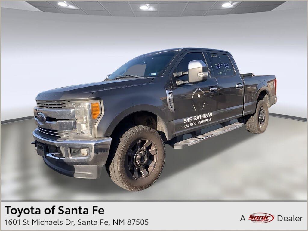 2017 Ford F-250 Super Duty Lariat Crew Cab 4WD